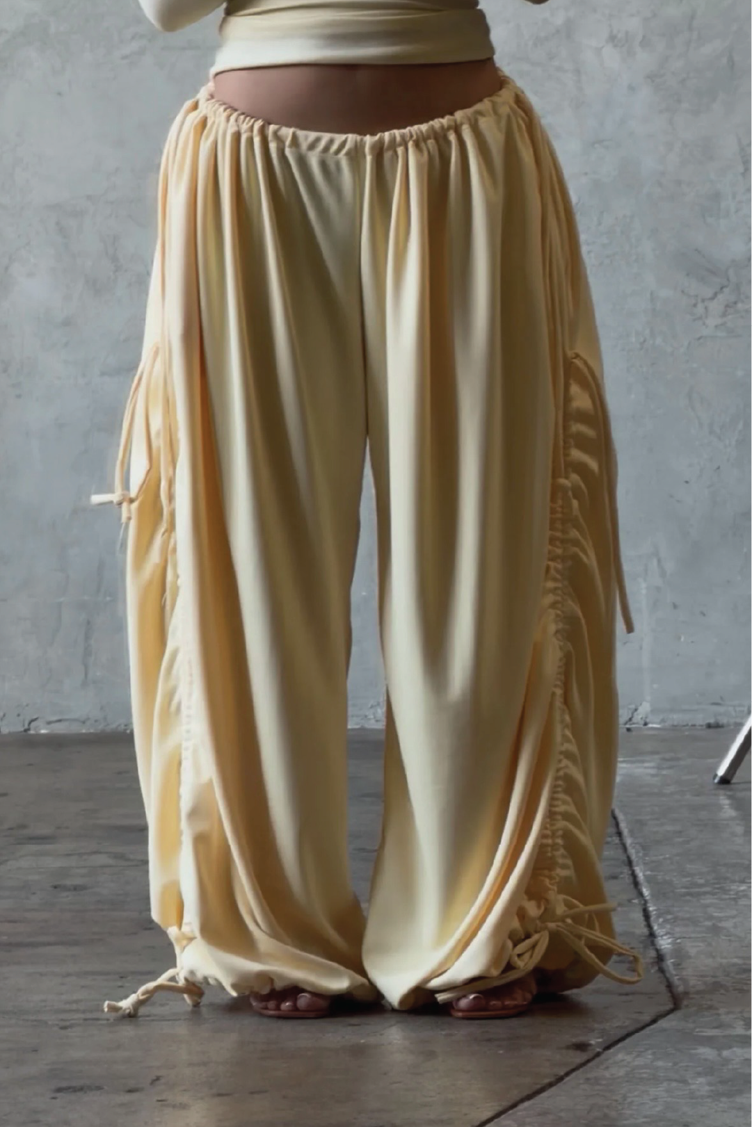 CONTINUUM PANT IN BUTTER YELLOW